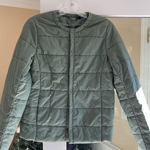 Uniqlo Green Lightweight Packable Puffer Jacket size 13